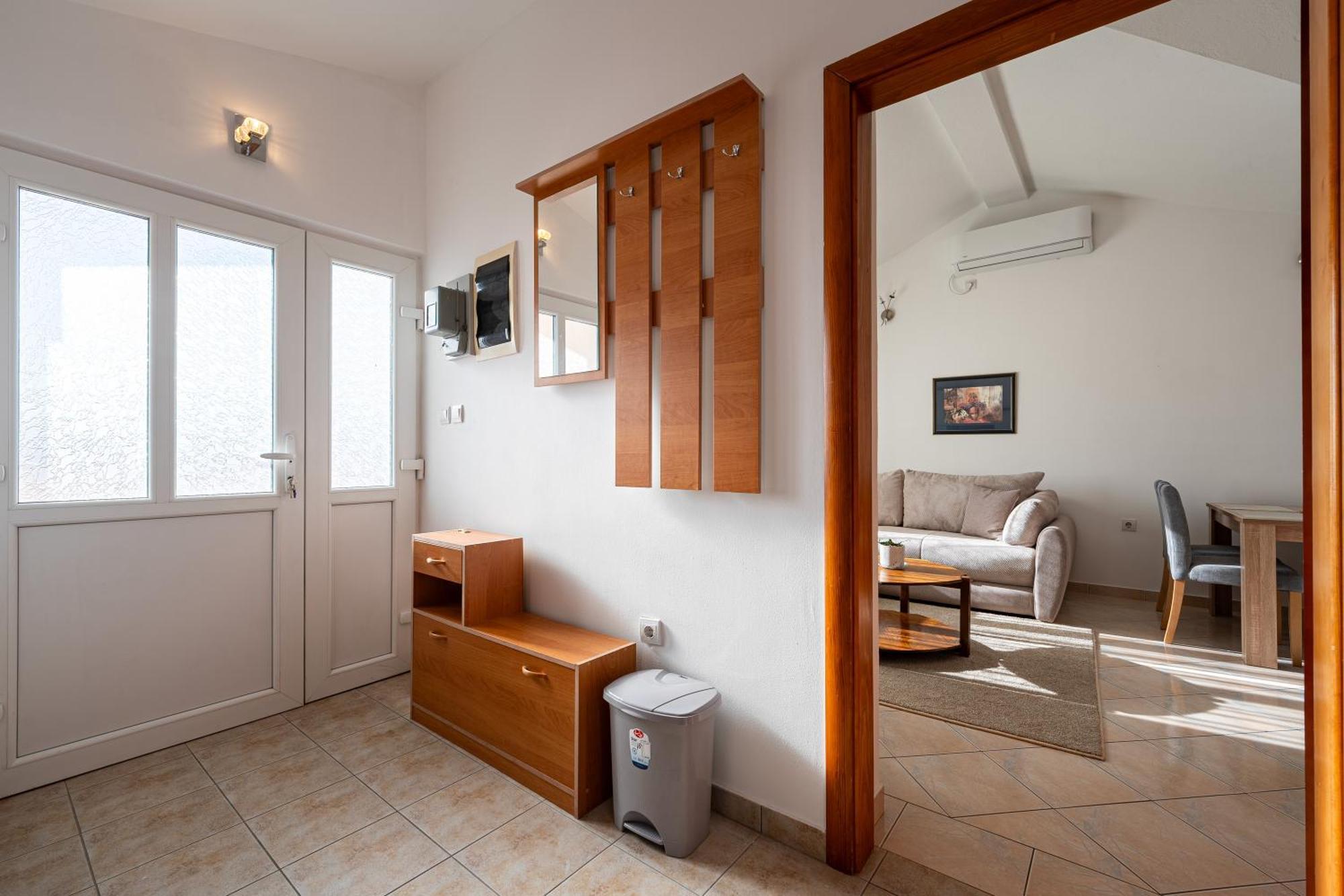 Vladivostok Apartments Тиват Номер фото